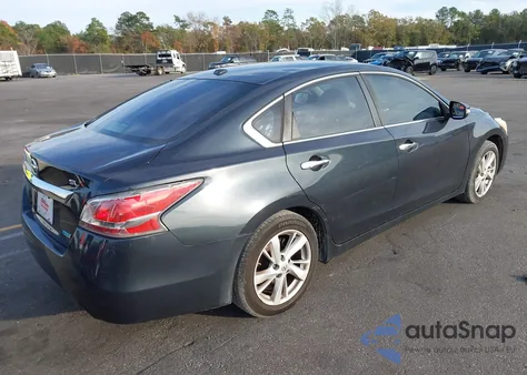 2014 Nissan Altima 2.5 from USA, damaged, VIN 1N4AL3AP9EC100540